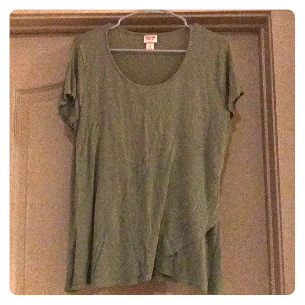 Mossimo Short sleeve shirt